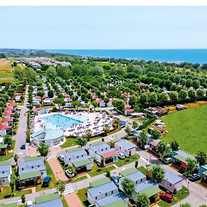  Campeggio Marelago Italia
