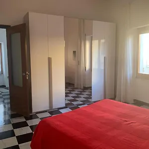  Appartamento Laura's House Italia
