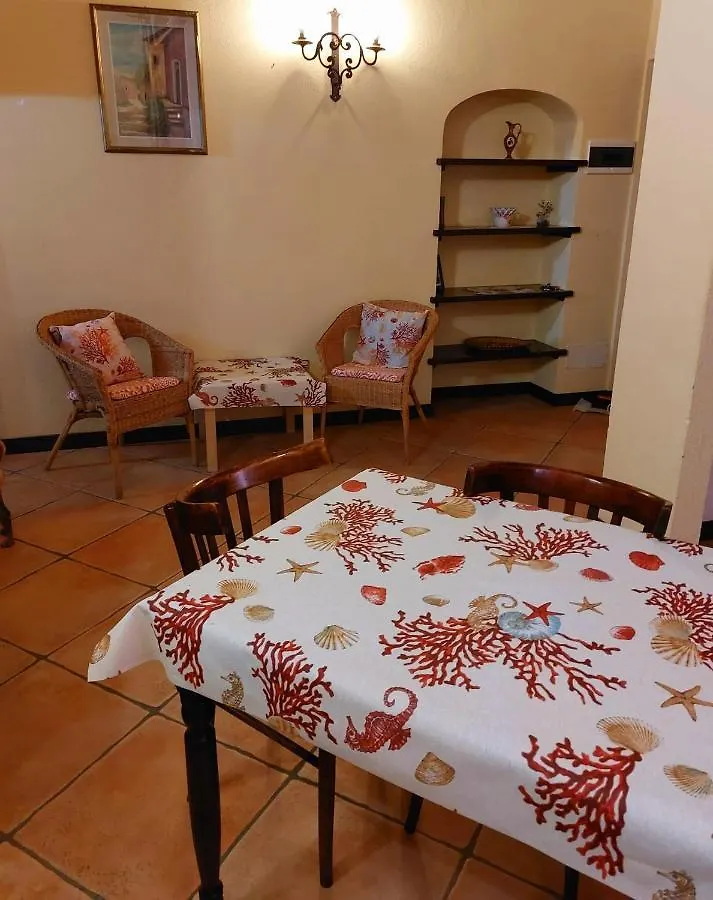 Apartment Appartamento E Mansarda Al Mare Rio Marina